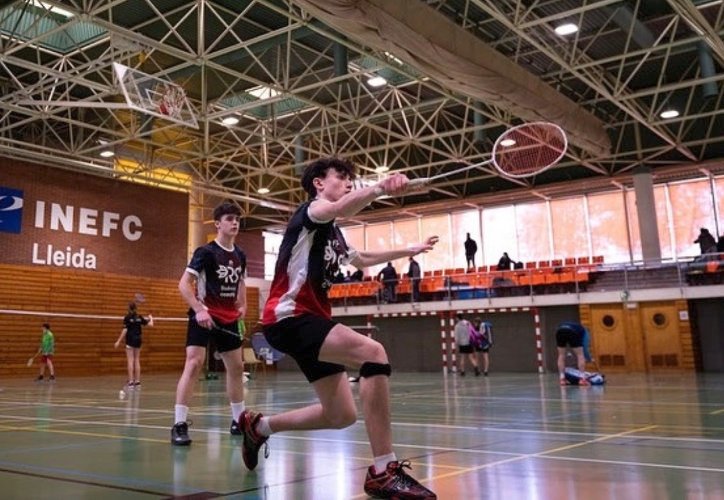 Badminton
